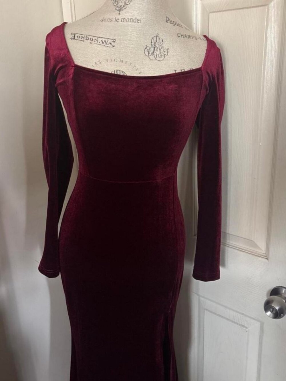 Windsor Women's Burgundy and Red Dress